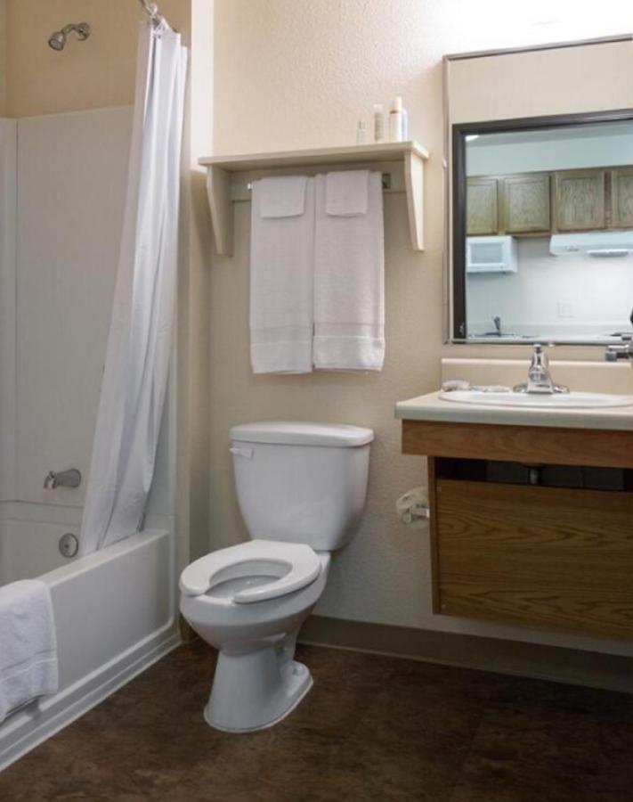 Woodspring Suites Dallas רוקוול מראה חיצוני תמונה