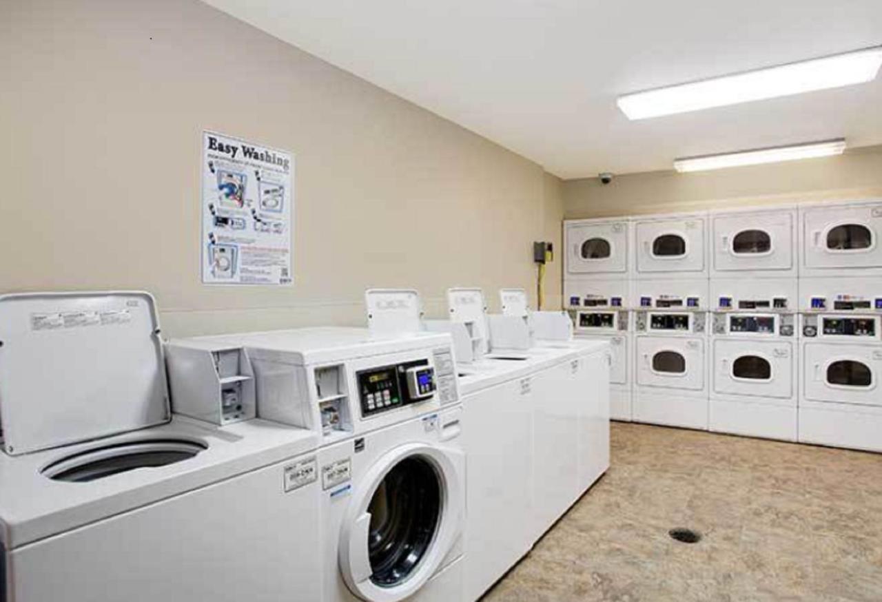 Woodspring Suites Dallas רוקוול מראה חיצוני תמונה