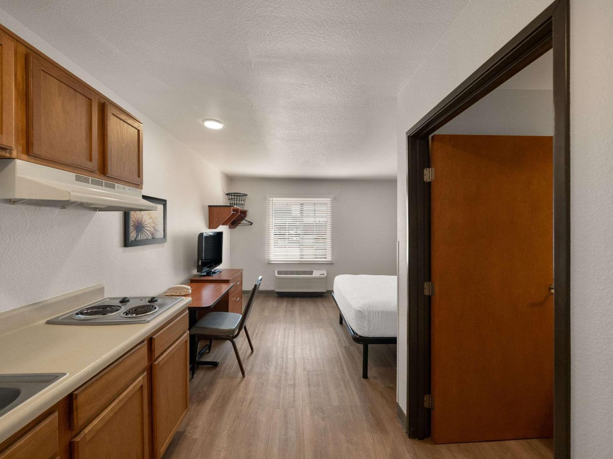 Woodspring Suites Dallas רוקוול מראה חיצוני תמונה